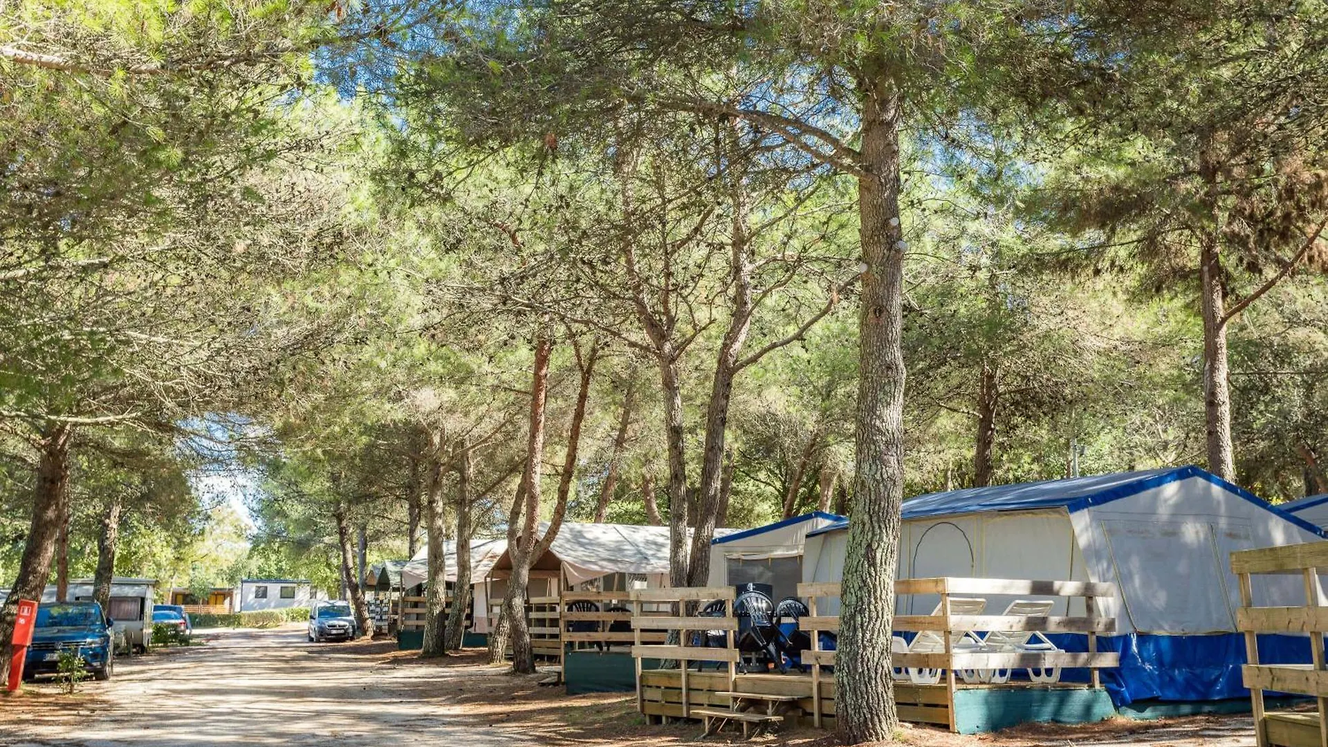 Easyatent Bungalow Tent Lanterna Porec