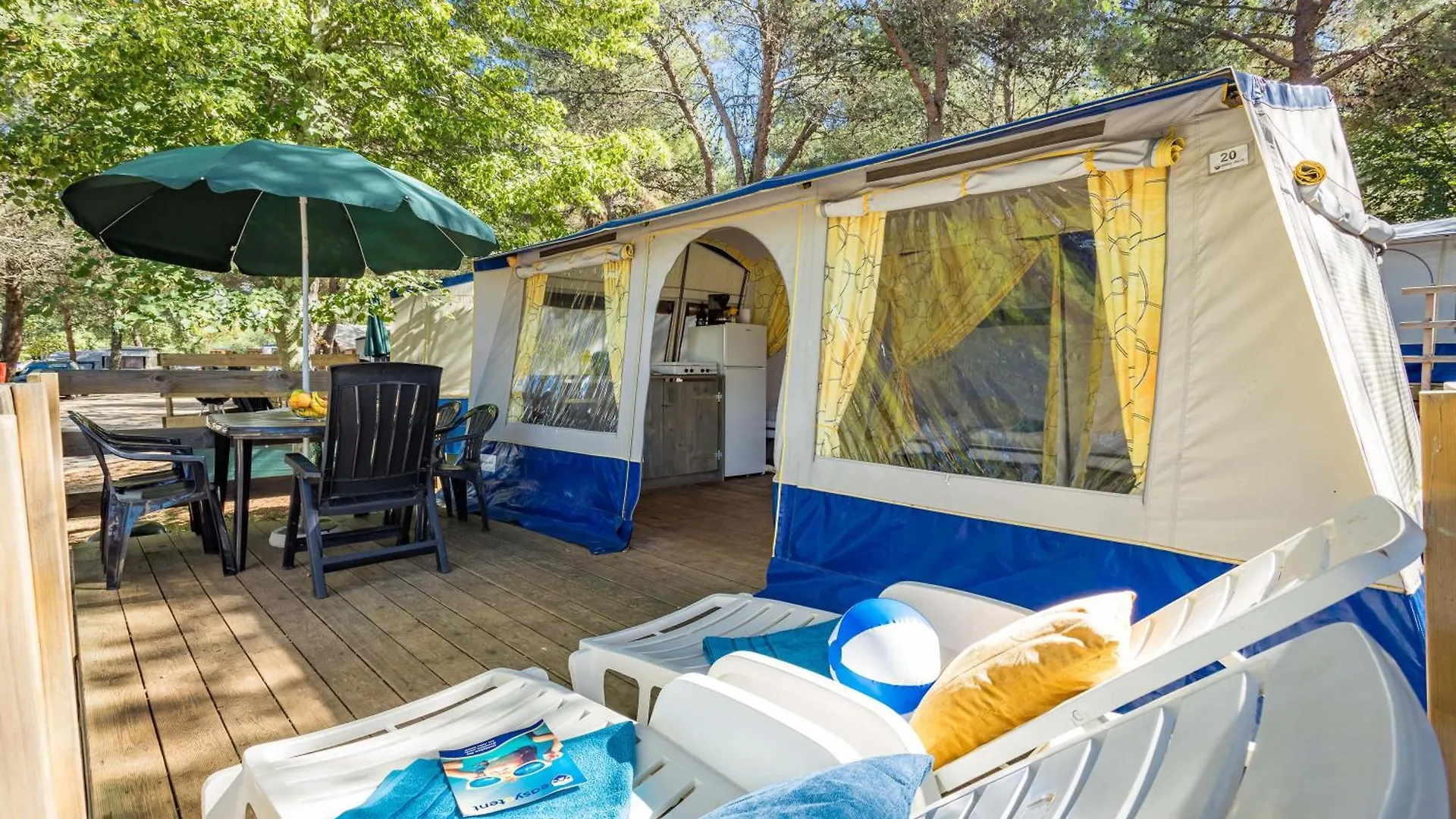 Holiday park Easyatent Bungalow Tent Lanterna Porec